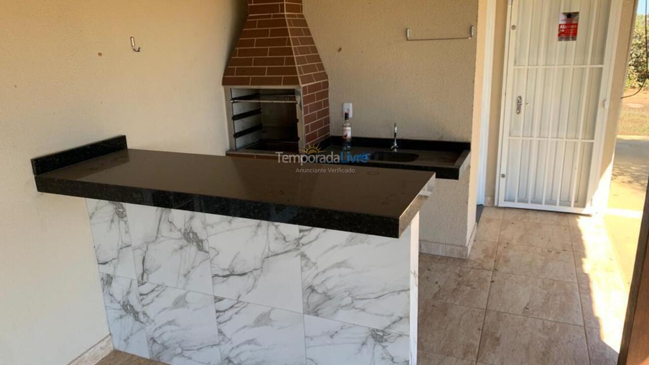 Casa para aluguel de temporada em Alexânia (Condomínio Parque do Corumbá)