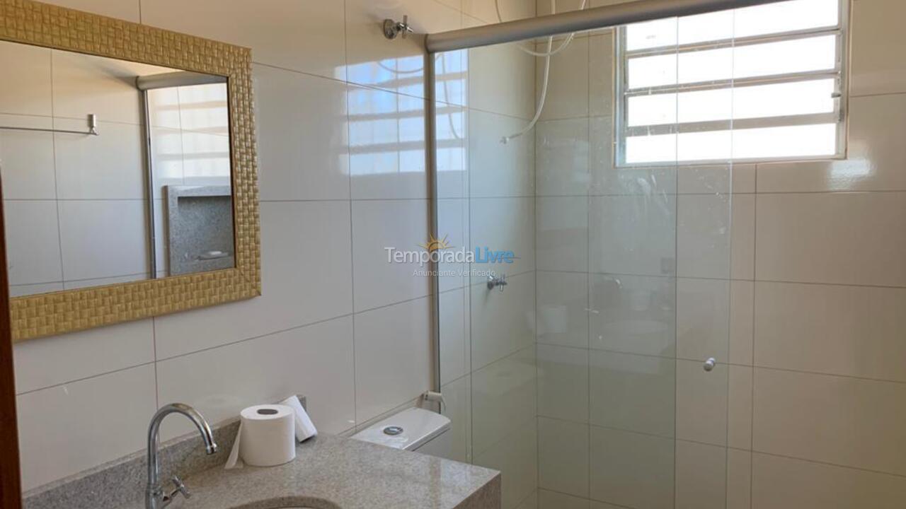 Casa para aluguel de temporada em Alexânia (Condomínio Parque do Corumbá)