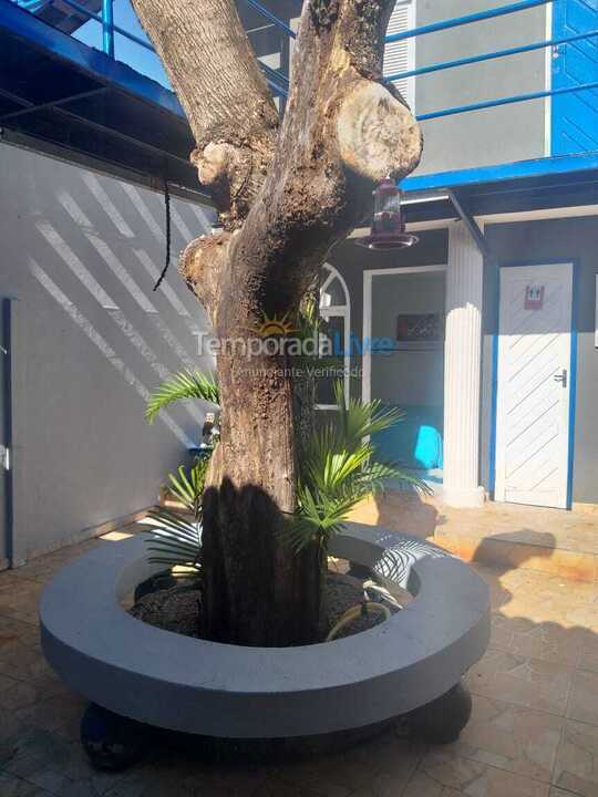 Casa para aluguel de temporada em Natal (Rua Praia de Alagamar 2145)