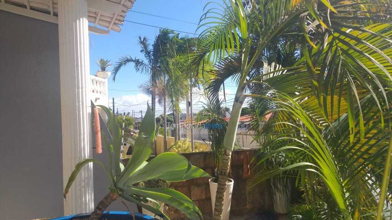 Casa para aluguel de temporada em Natal (Rua Praia de Alagamar 2145)