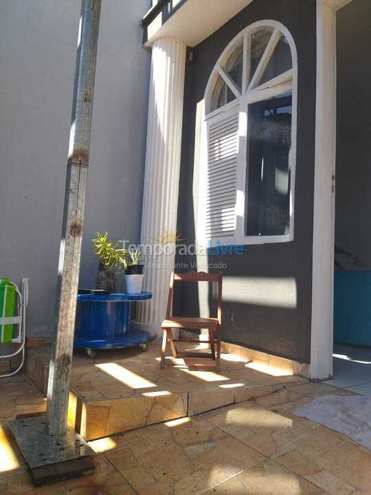 Casa para aluguel de temporada em Natal (Rua Praia de Alagamar 2145)