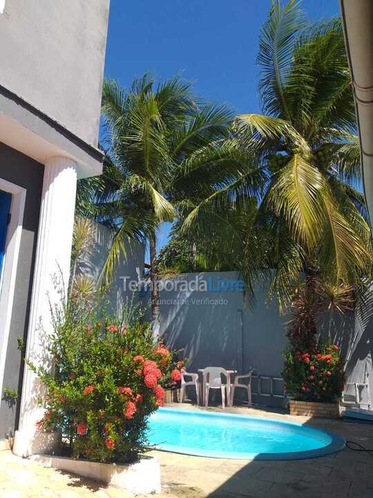 Casa para aluguel de temporada em Natal (Rua Praia de Alagamar 2145)