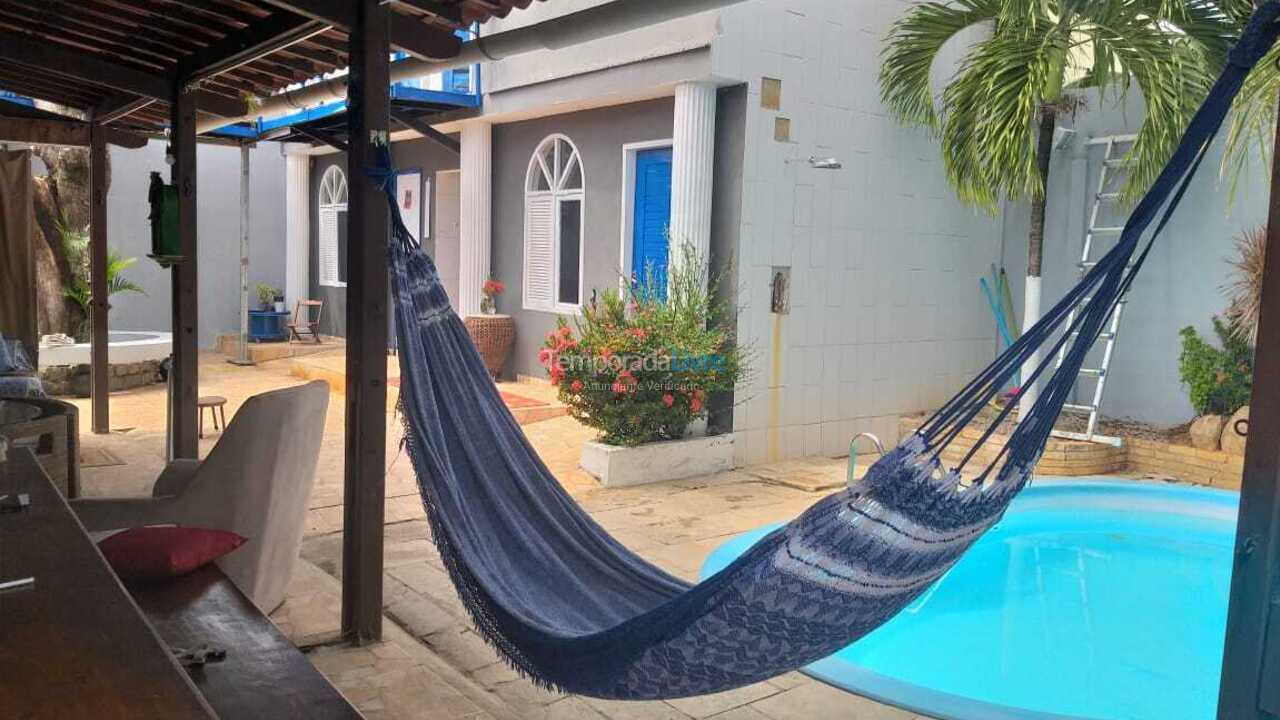 Casa para aluguel de temporada em Natal (Rua Praia de Alagamar 2145)