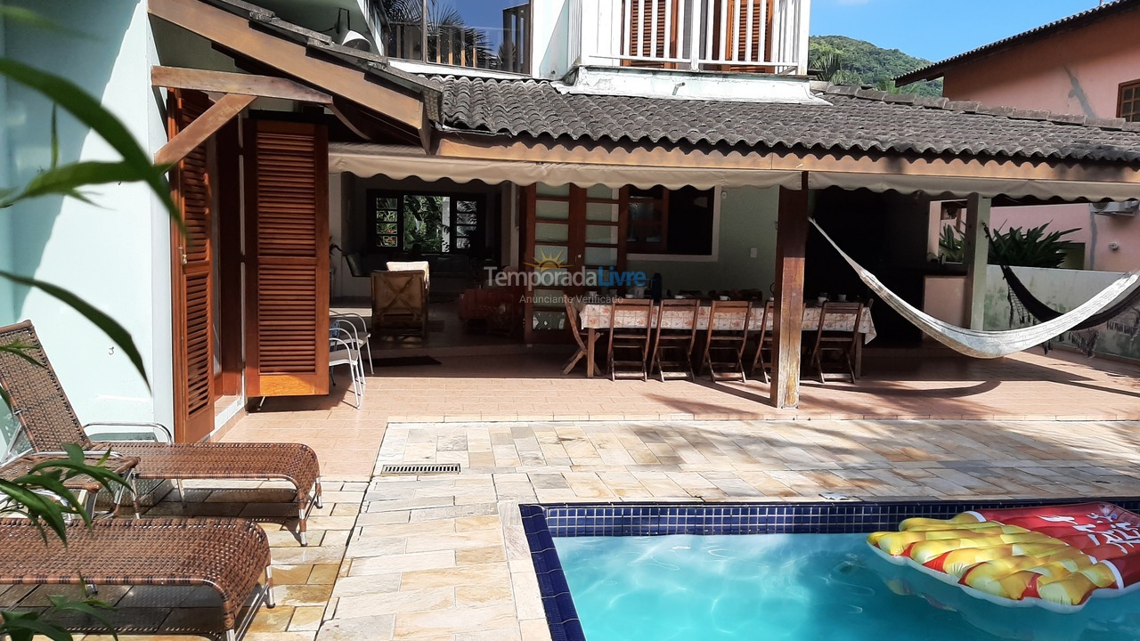 Casa para alquiler de vacaciones em São Sebastião (Toque Toque Pequeno)
