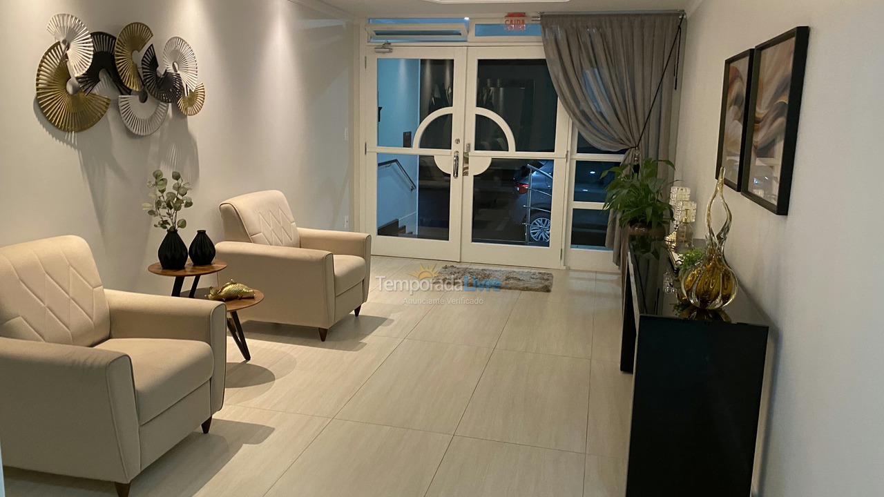 Apartment for vacation rental in Balneário Camboriú (Praia Central)