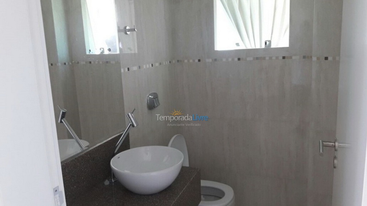 Apartamento para aluguel de temporada em Itapema (Centro)