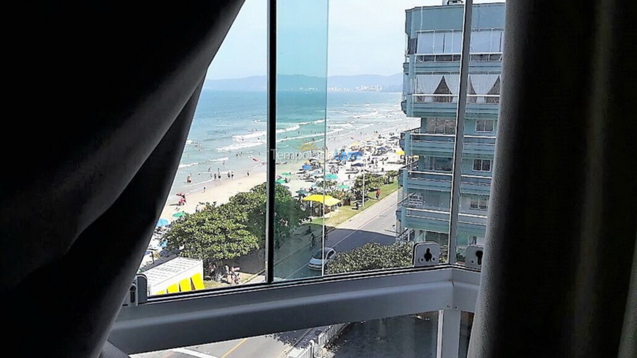 Apartamento para aluguel de temporada em Itapema (Centro)