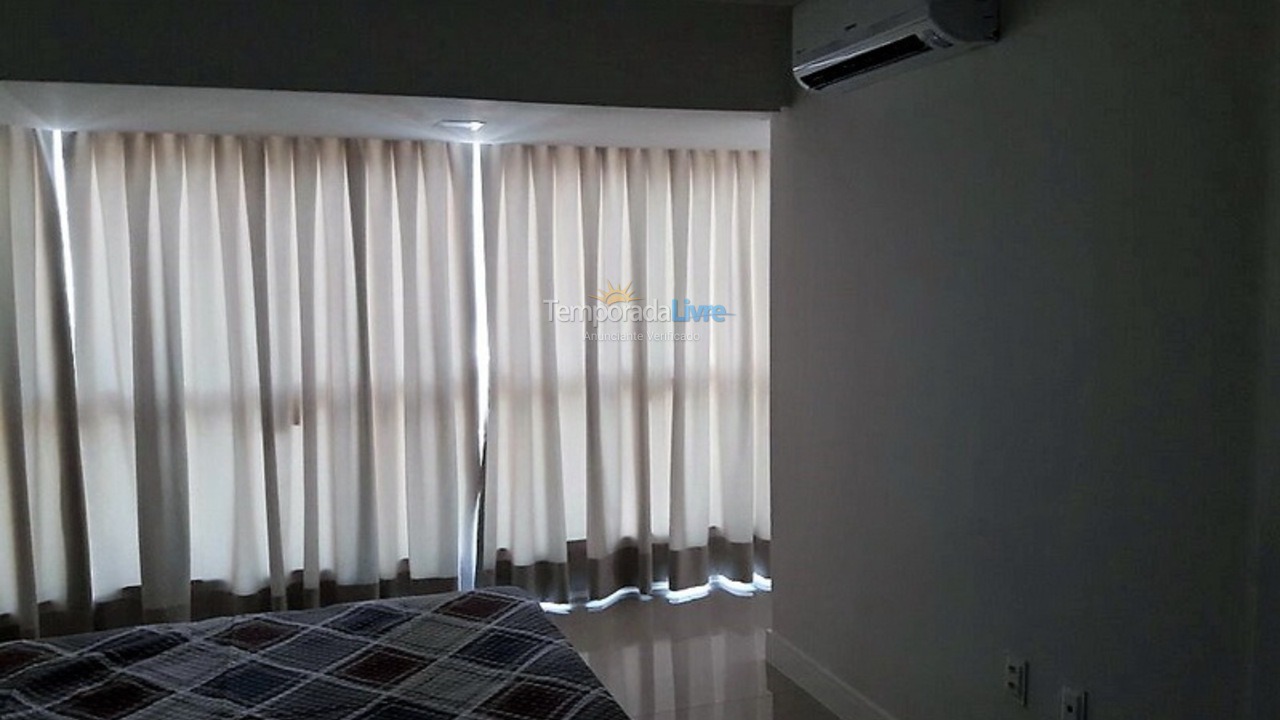 Apartamento para aluguel de temporada em Itapema (Centro)