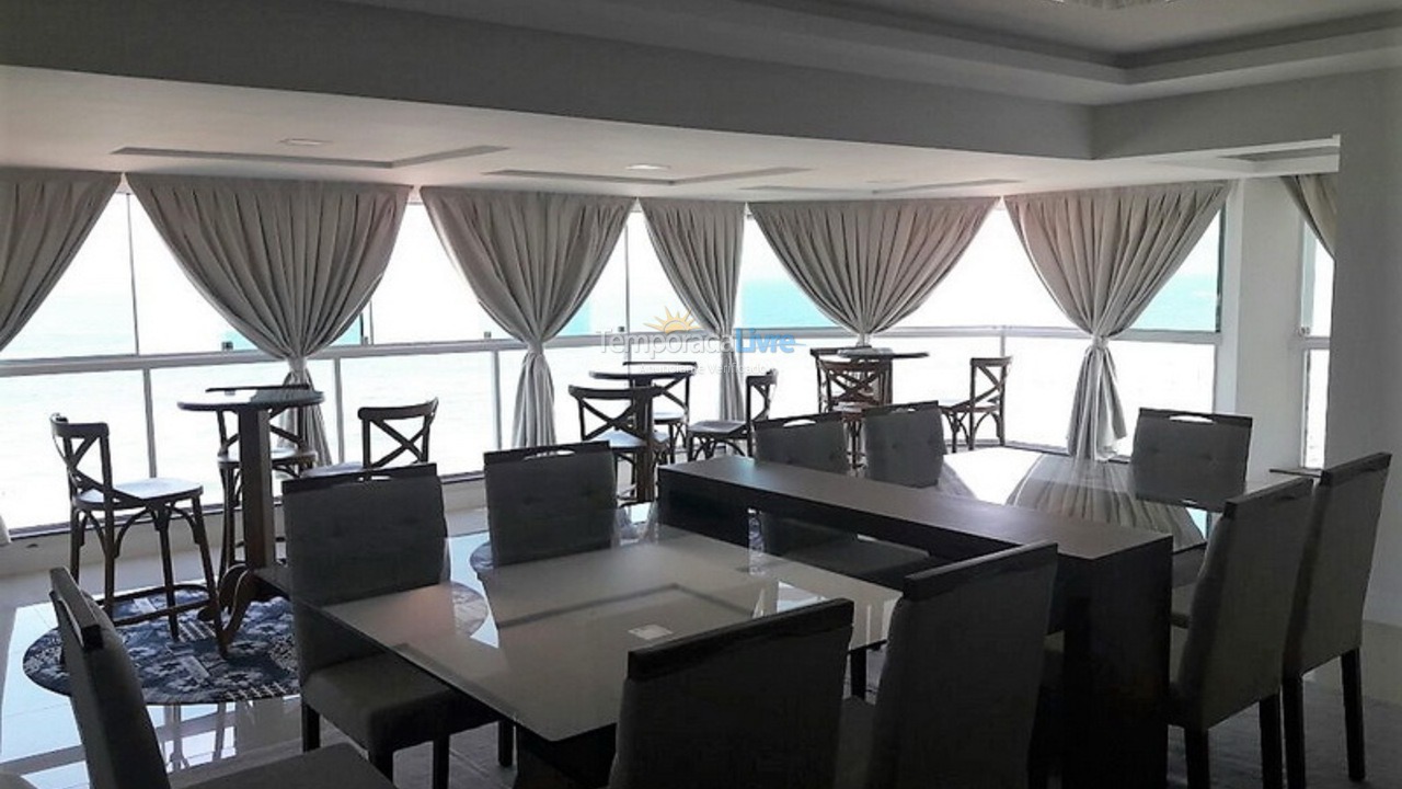 Apartamento para aluguel de temporada em Itapema (Centro)