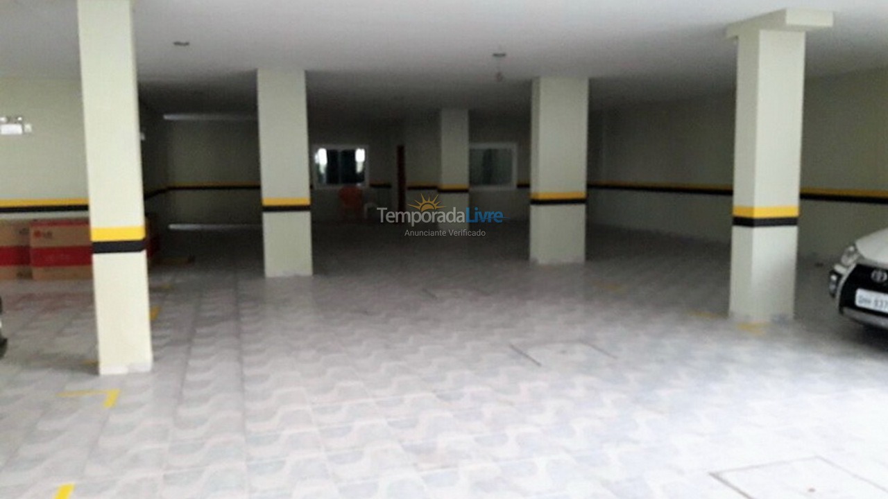 Apartamento para aluguel de temporada em Itapema (Centro)