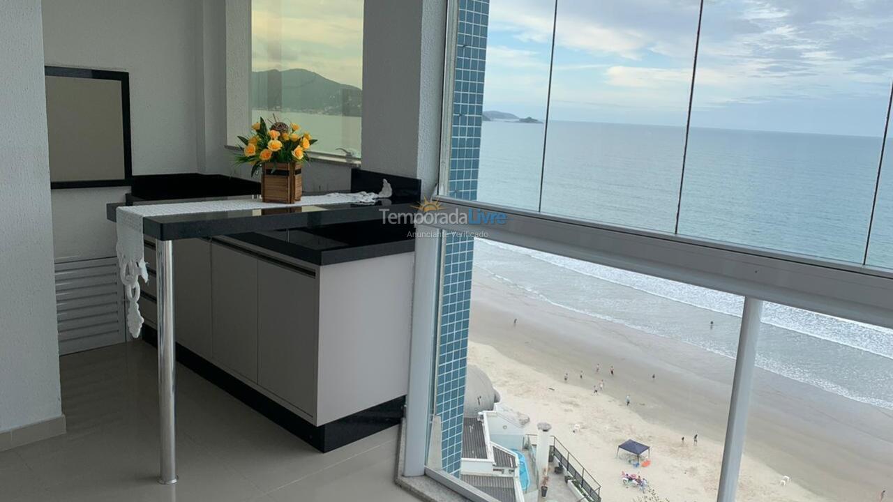 Apartment for vacation rental in Itapema (Meia Praia)