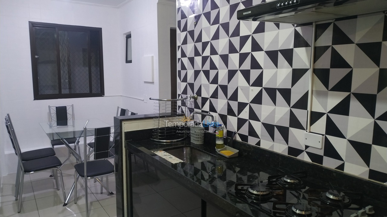 Apartment for vacation rental in Guarujá (Enseada)