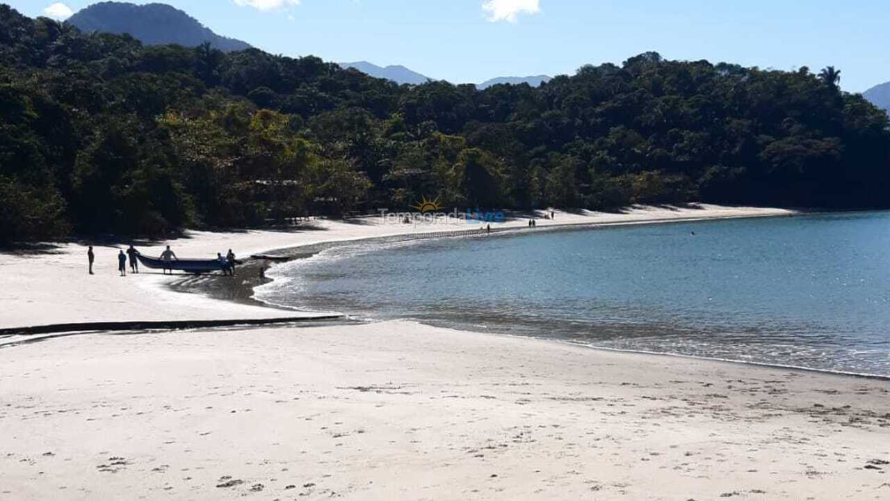 Casa para alquiler de vacaciones em Ubatuba (Centro)