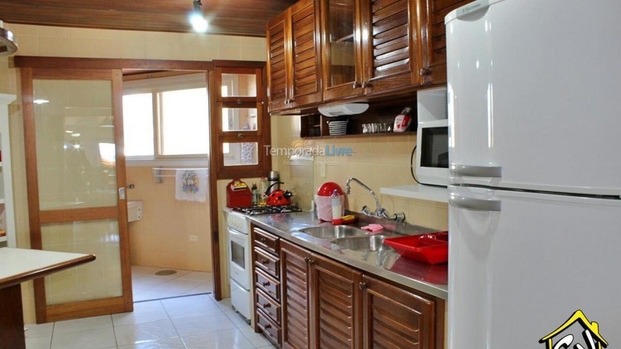 Apartment for vacation rental in Torres (Praia Grande)