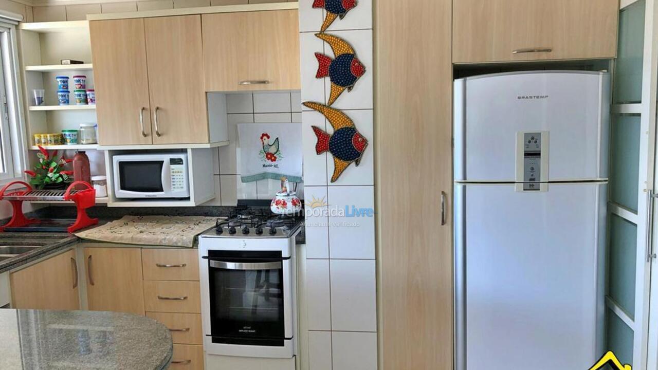 Apartamento para alquiler de vacaciones em Torres (Prainha)
