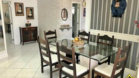 House 2 Bedrooms - Downtown District