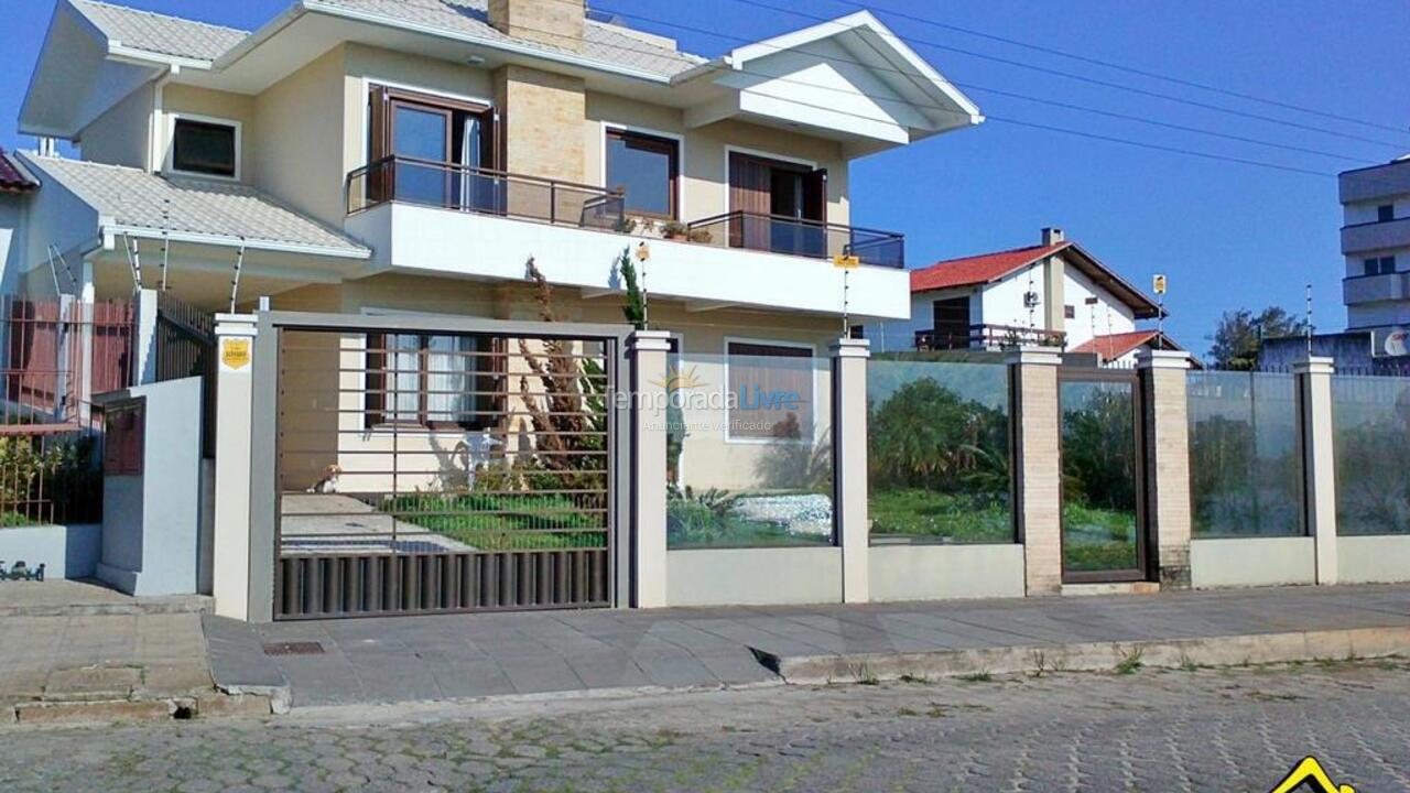 House for vacation rental in Torres (Centro)