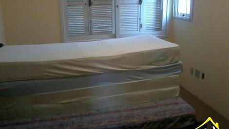 House 4 Sleeps - Bairro Centro