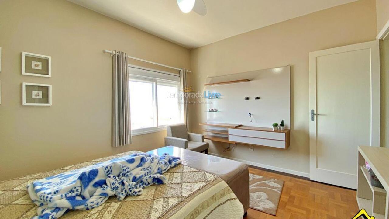 Apartment for vacation rental in Torres (Centro)
