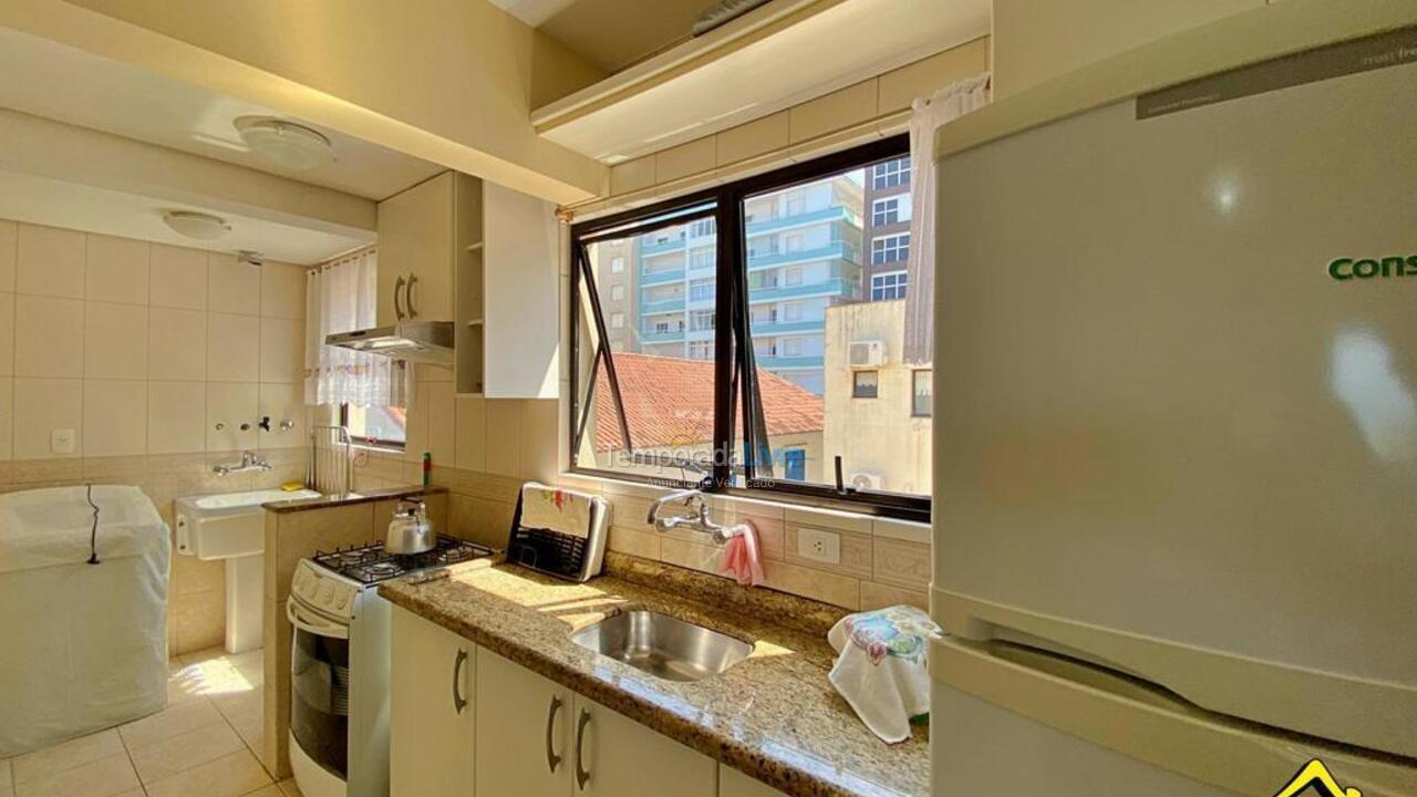 Apartamento para aluguel de temporada em Torres (Prainha)