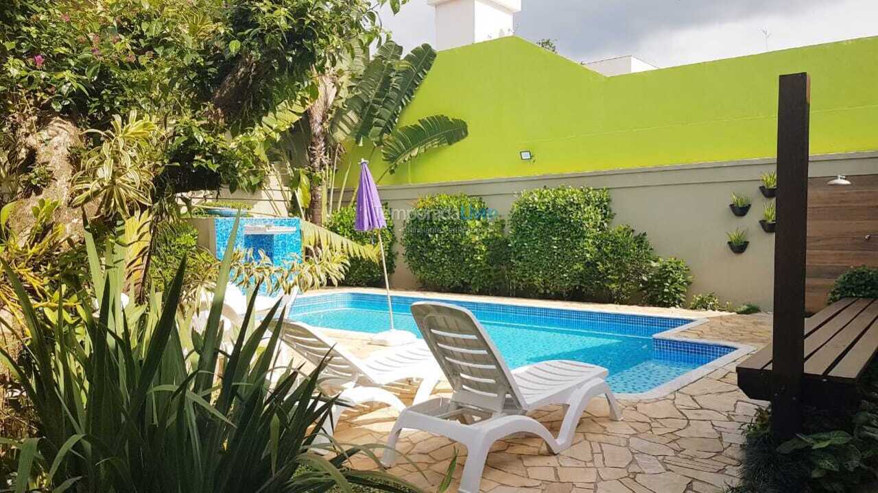 Casa para aluguel de temporada em Ubatuba (Praia do Lázaro)