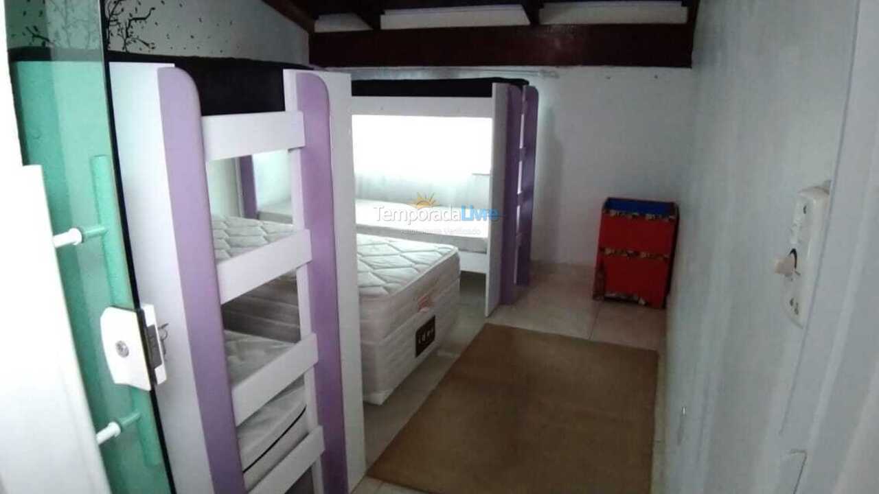 Casa para aluguel de temporada em Itanhaém (Jd Grandesp Itanhaém)