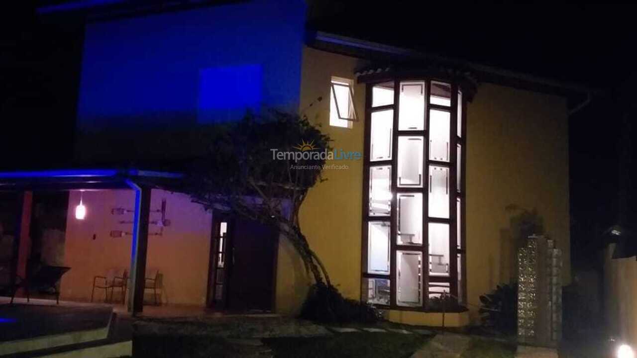 Casa para aluguel de temporada em São Sebastião (Maresias)