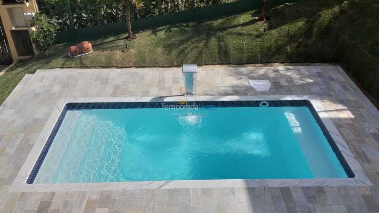 Casa para aluguel de temporada em São Sebastião (Maresias)