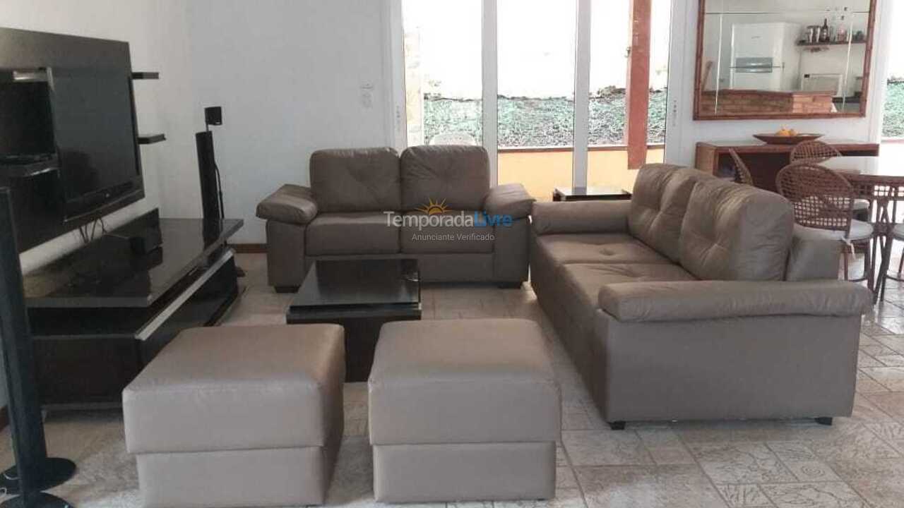 Casa para aluguel de temporada em São Sebastião (Maresias)