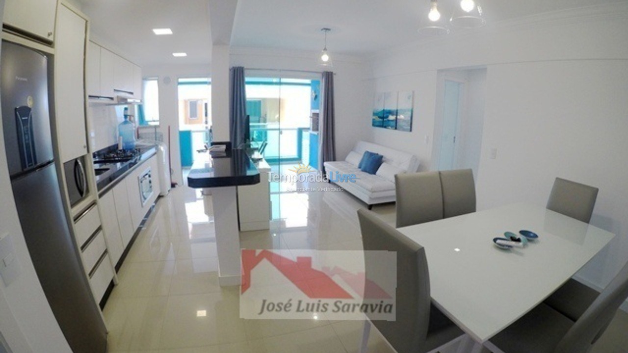 Apartamento para alquiler de vacaciones em Bombinhas (Praia de Bombas)