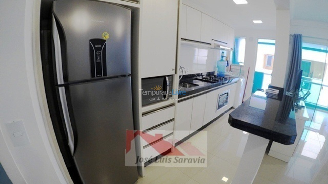 Apartamento para alquiler de vacaciones em Bombinhas (Praia de Bombas)