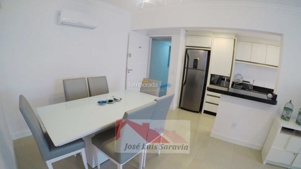 Apartamento para alquiler de vacaciones em Bombinhas (Praia de Bombas)