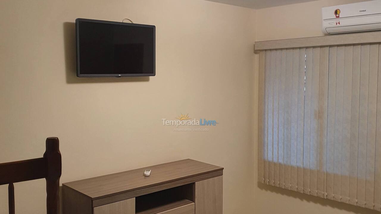 Casa para aluguel de temporada em Pontal do Paraná (Ipanema)