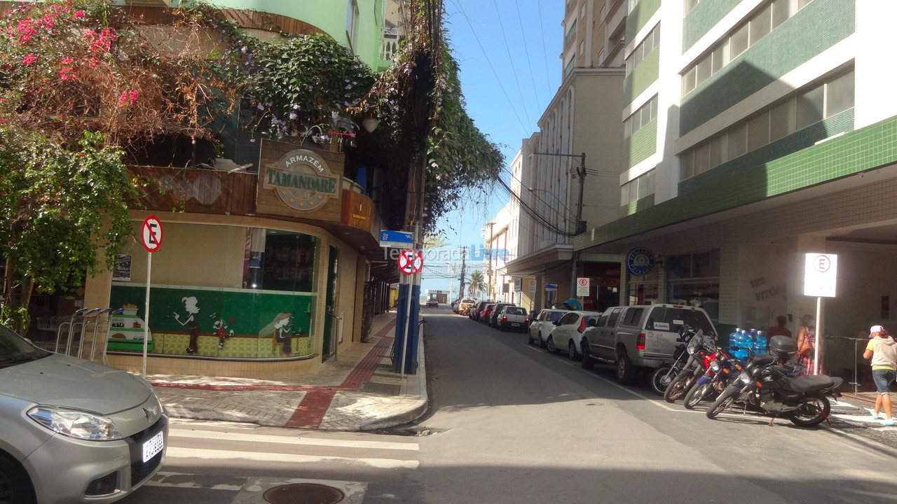 Apartamento para aluguel de temporada em Balneário Camboriú (Praia Central)