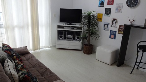 Apto 2 dormitórios centro Bc com Wifi