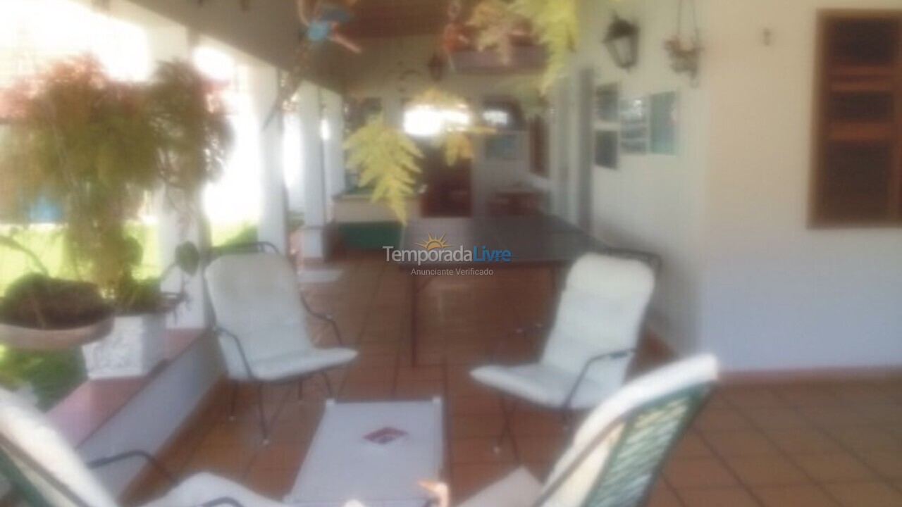 Casa para alquiler de vacaciones em Ubatuba (Enseada)