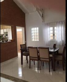 Condominium house with swimming pool CL058