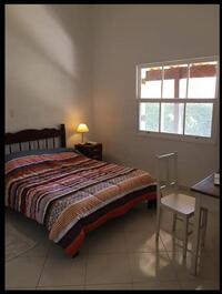 Condominium house with swimming pool CL058