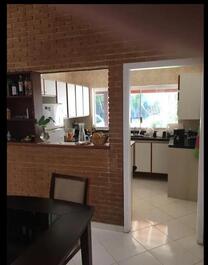 Condominium house with swimming pool CL058