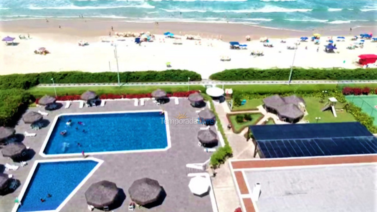 Apartamento para aluguel de temporada em Florianópolis (Praia Brava)