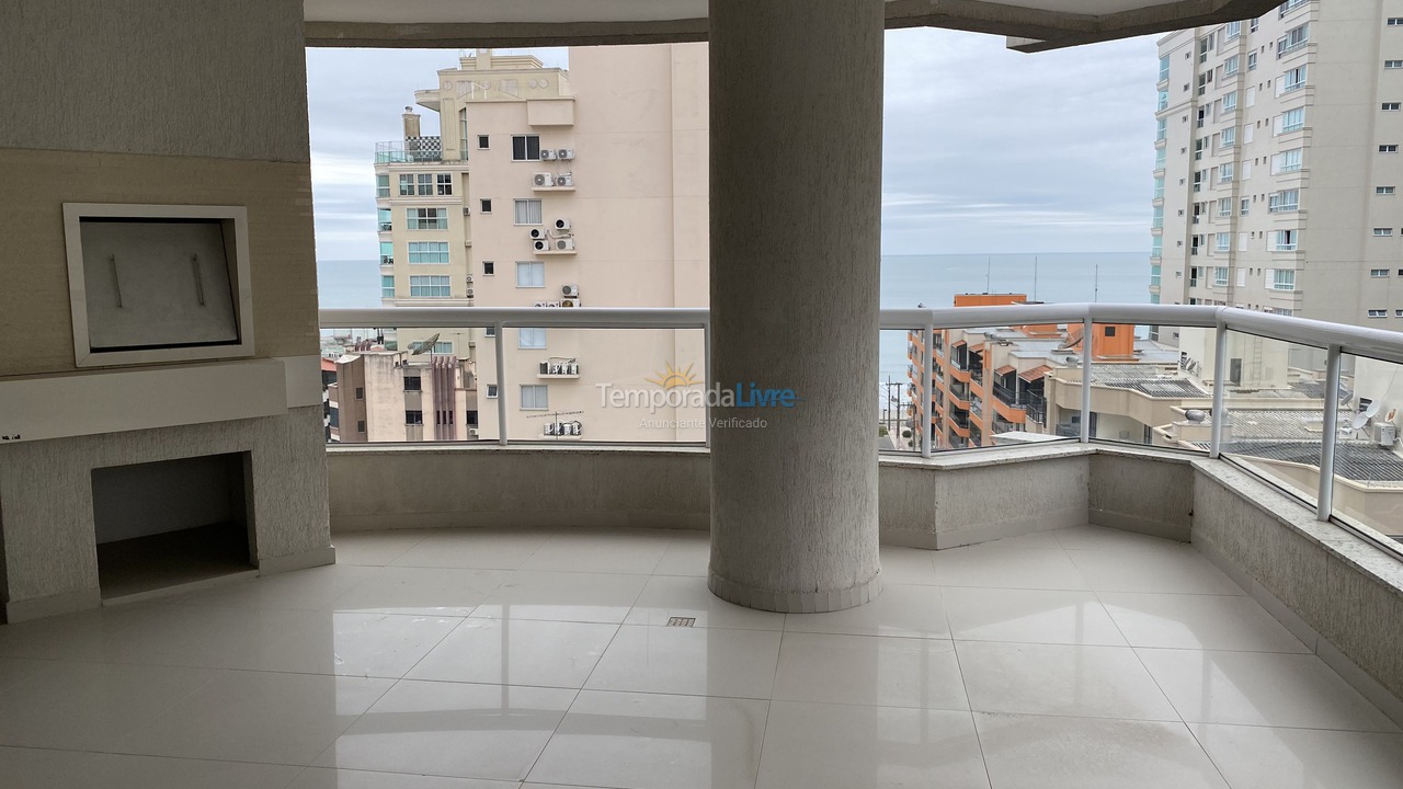 Apartment for vacation rental in Itapema (Meia Praia)