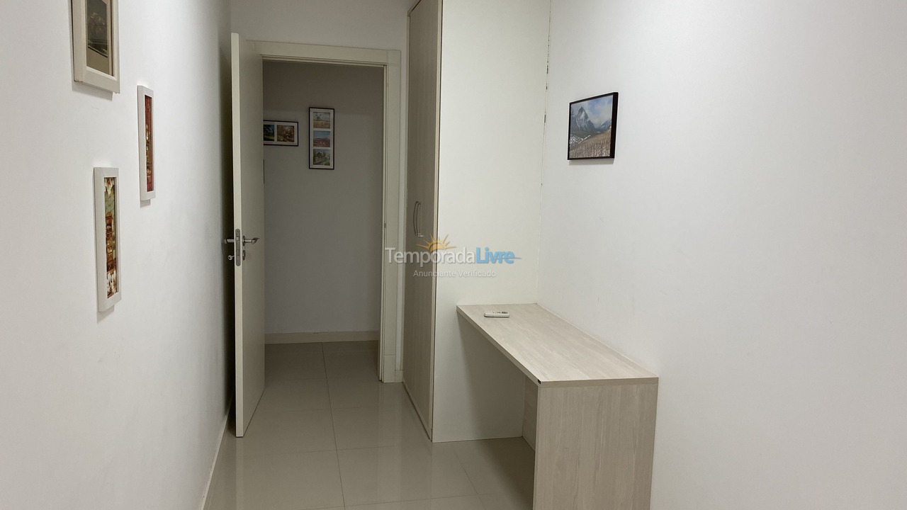 Apartment for vacation rental in Itapema (Meia Praia)