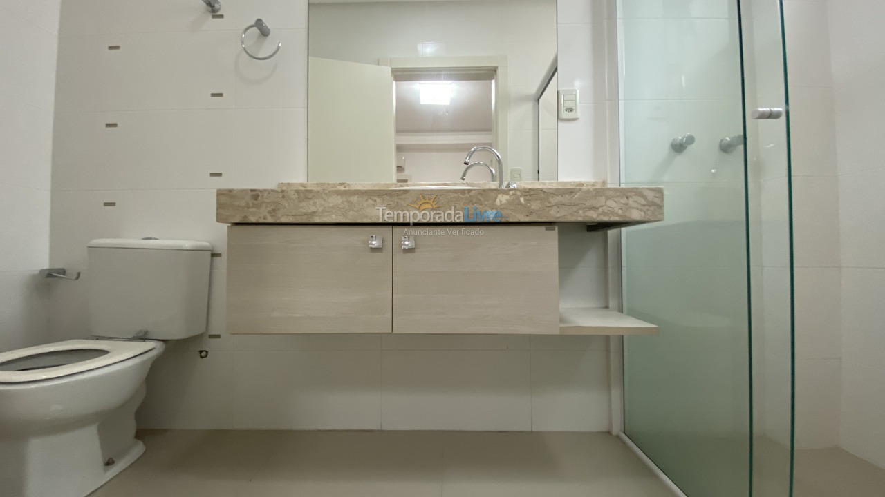 Apartment for vacation rental in Itapema (Meia Praia)