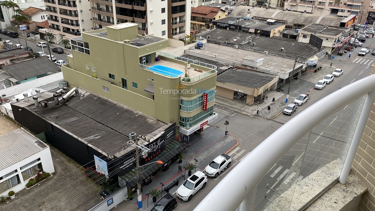 Apartment for vacation rental in Itapema (Meia Praia)