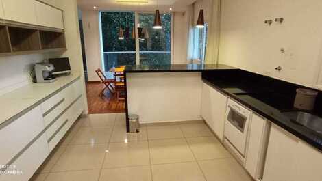 GRANJA VIANA - Beautiful country house to gather friends at 20 km SP