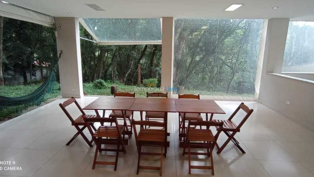 House for vacation rental in Carapicuíba (Granja Viana)