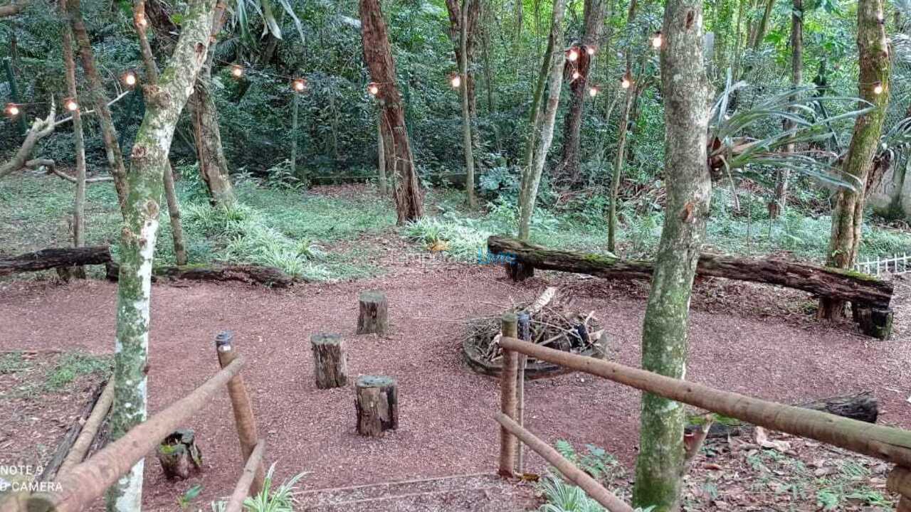 House for vacation rental in Carapicuíba (Granja Viana)