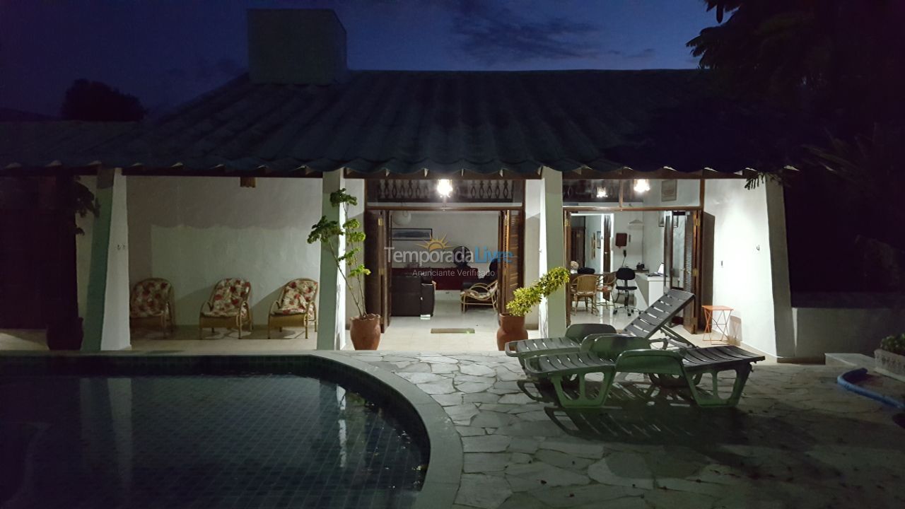 Casa para aluguel de temporada em São Sebastião (Barequeçaba)