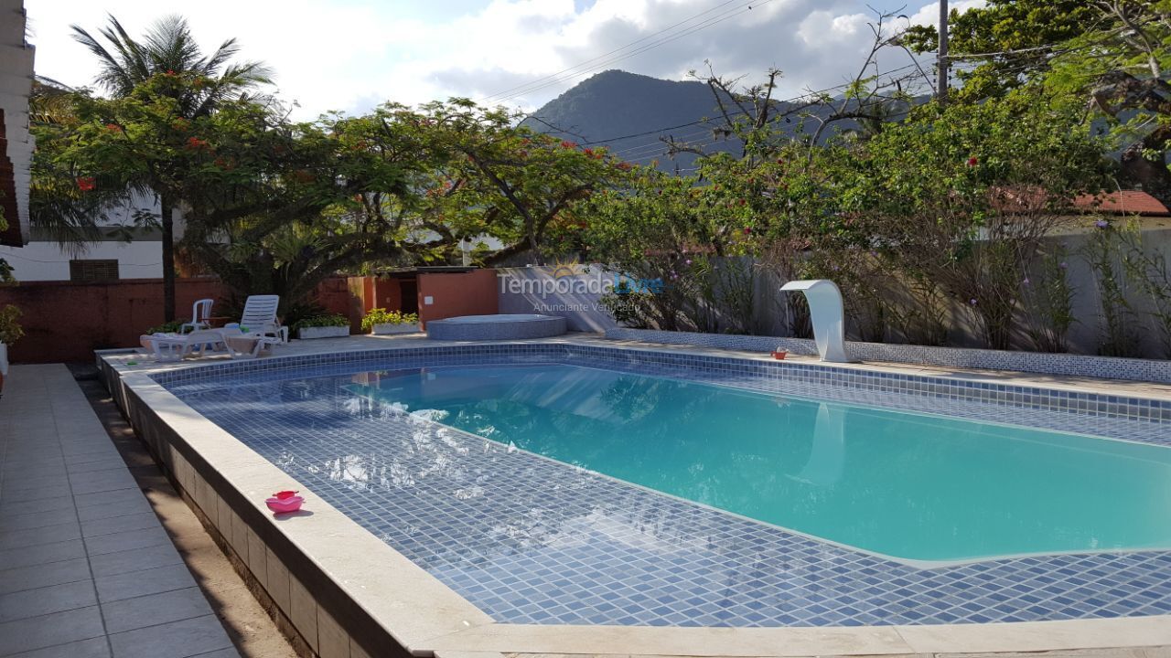 Casa para aluguel de temporada em São Sebastião (Barequeçaba)