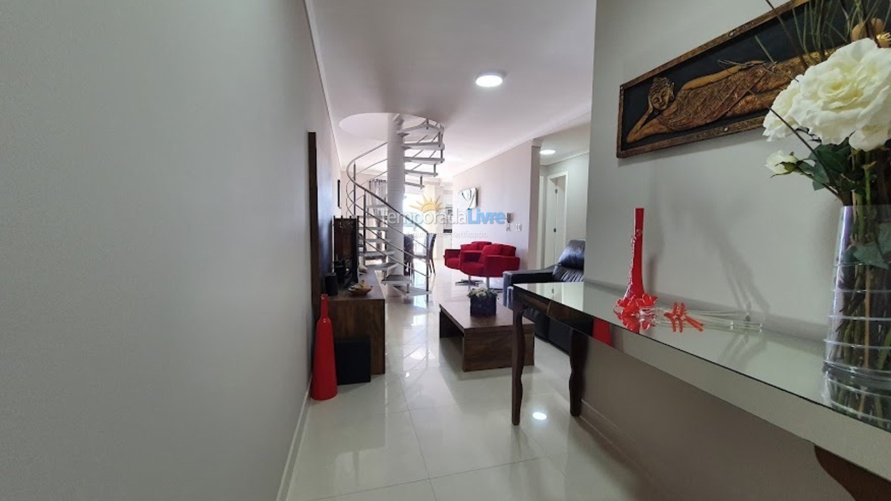 Apartamento para aluguel de temporada em Bombinhas (Praia de Bombinhas)